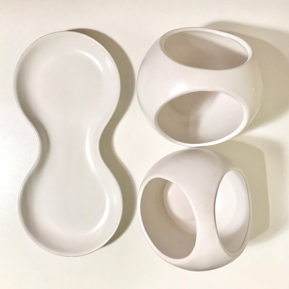 White Ceramic Sepherical Salt Pig Set - Picture 3 of 4